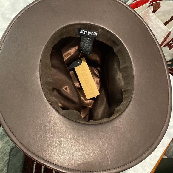 NWT unisex Hat - Picture 2 of 6